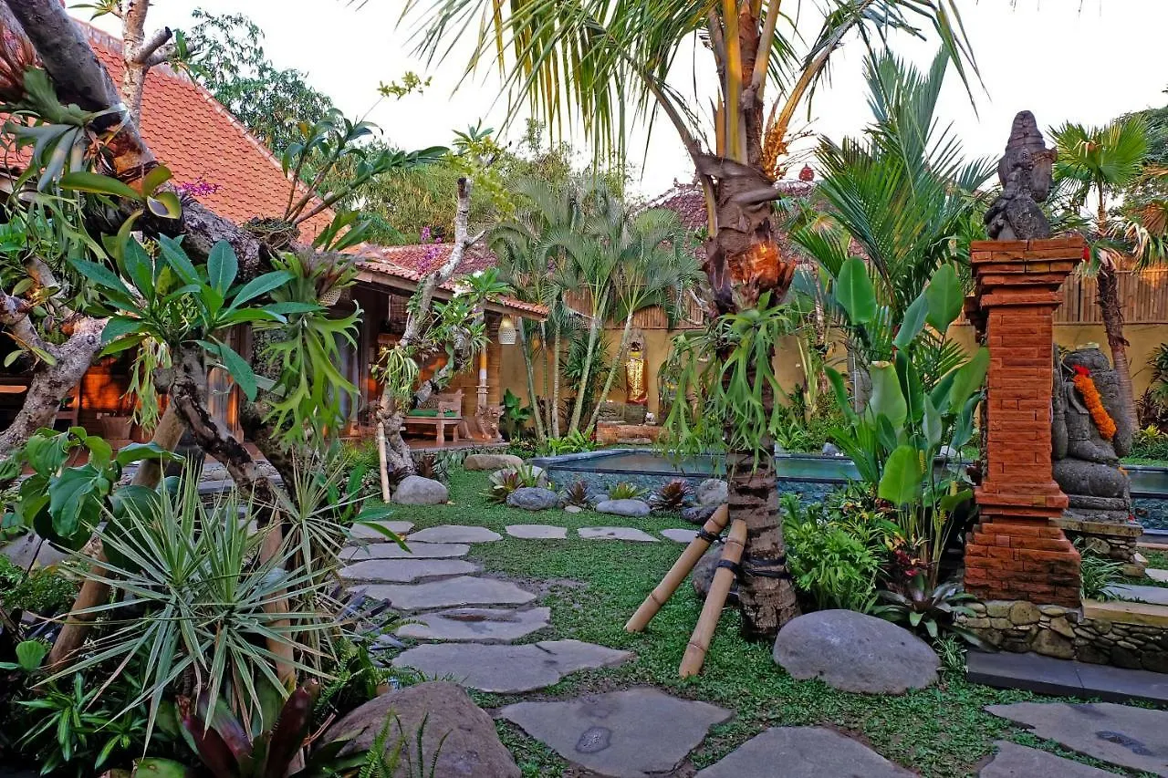 Honeymoon Green Villa Ubud